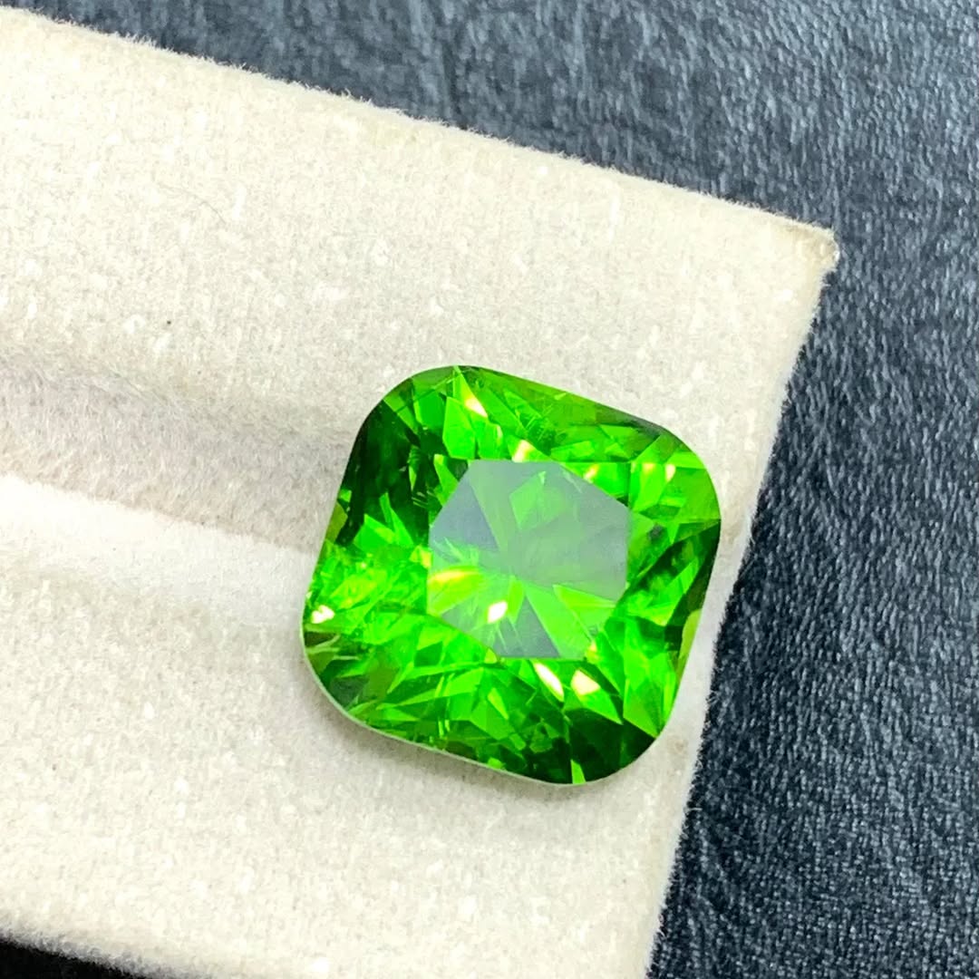 Natural Bright green period