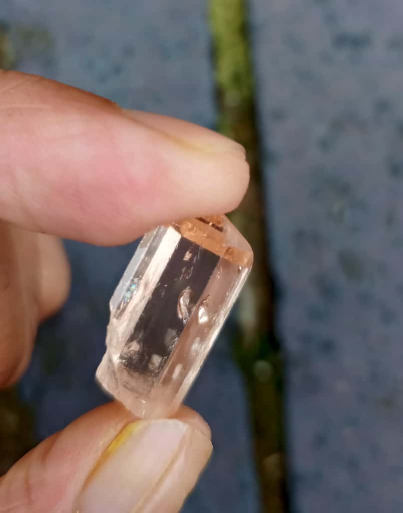 katalang topaz raw crystal