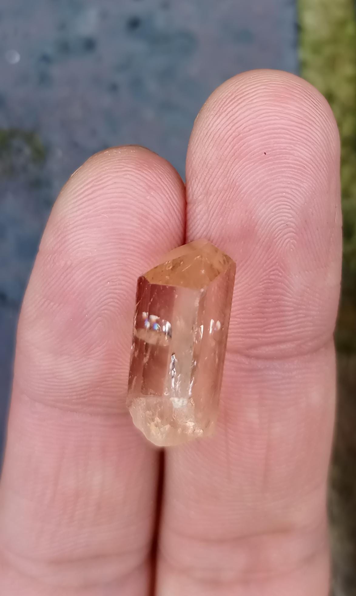 katalang topaz raw crystal