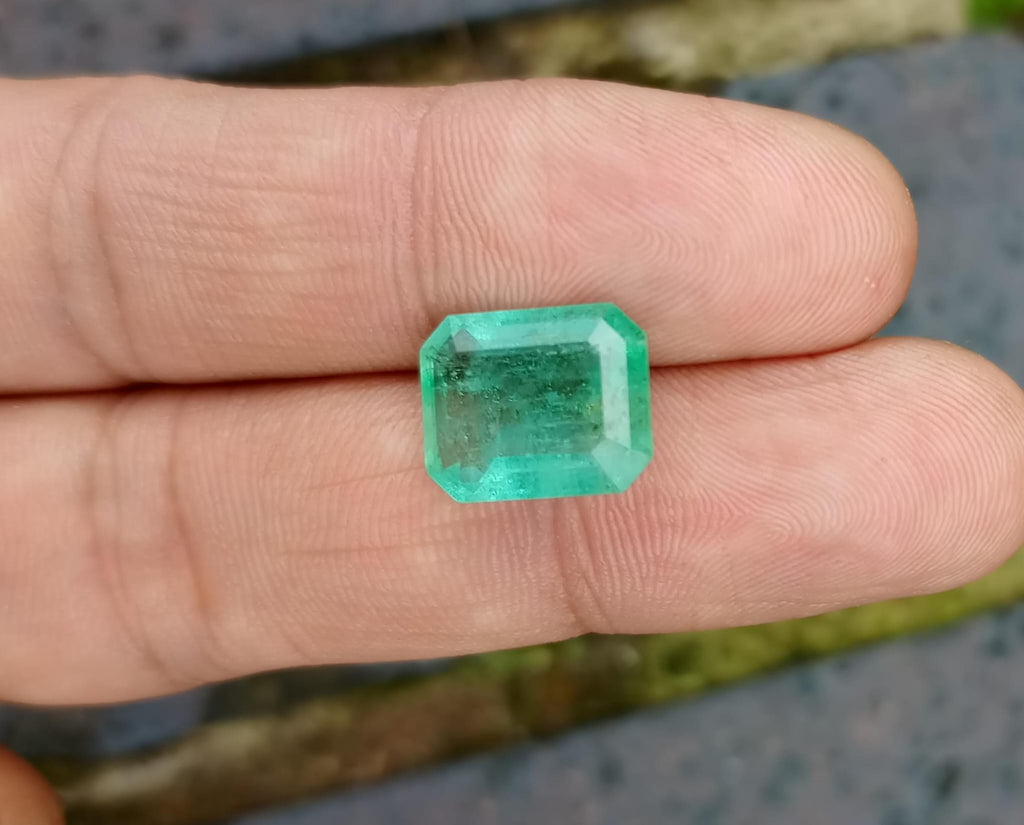 Natural Beryl Emerald Chitral